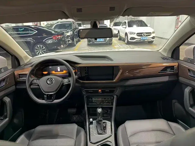 Volkswagen Tharu — Фото автомобиля 5