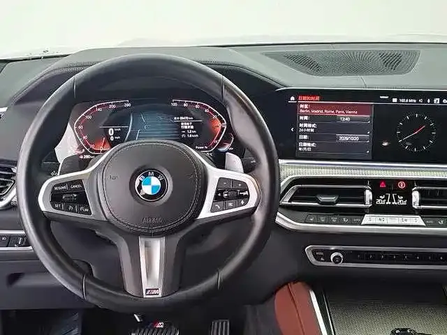 BMW X6 — Фото автомобиля 15