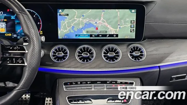 Mercedes-Benz CLS-Class — Фото автомобиля 14