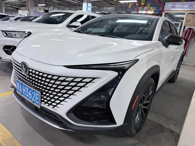 Фотография автомобиля — Changan UNI-T