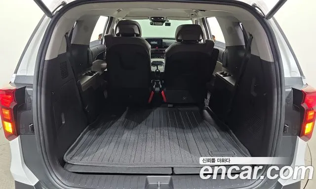 Kia Carnival 4th Gen — Фото автомобиля 24