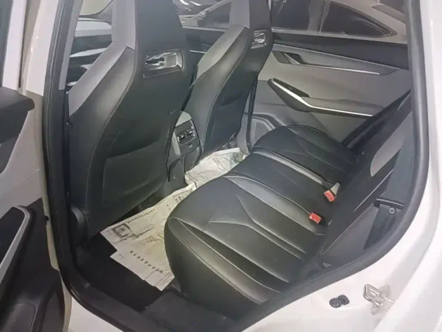 Changan CS75 Plus — Фото автомобиля 16