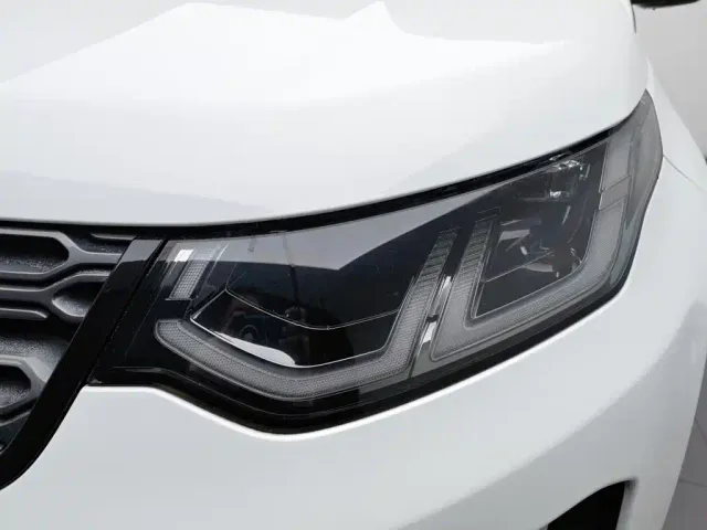 Land Rover Discovery Sport — Фото автомобиля 7