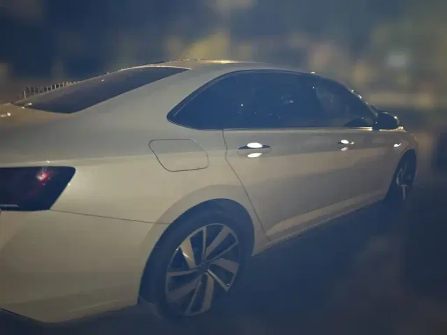 Volkswagen Sagitar — Фото автомобиля 6