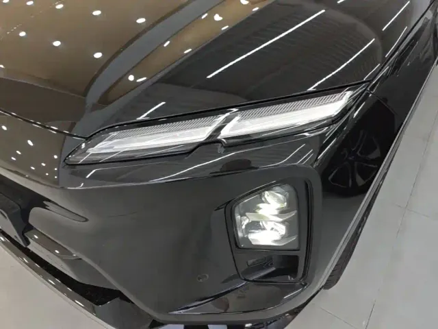 Nio EC6 — Фото автомобиля 23