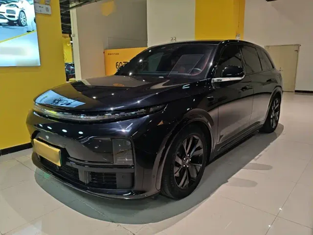 Фотография автомобиля — Li Auto L7