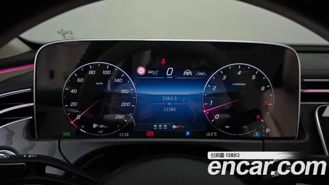 Mercedes-Benz E-Class — Фото автомобиля 11