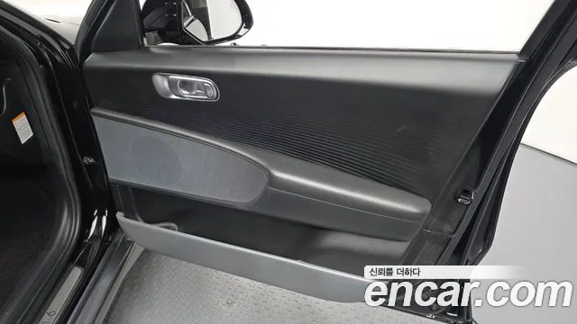 Hyundai Ioniq6 Long Range AWD — Фото автомобиля 21