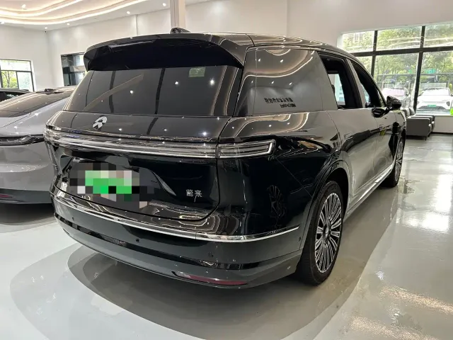 Nio ES8 — Фото автомобиля 2