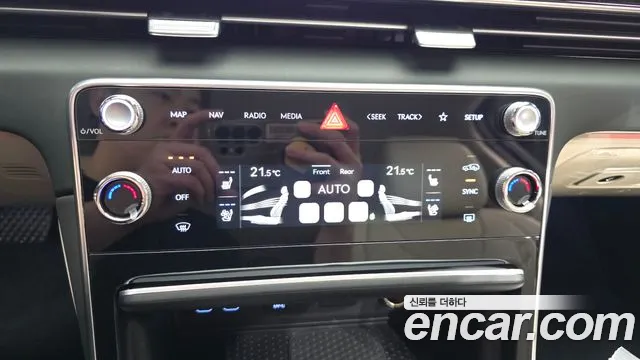 Genesis GV80 2.5T Бензин AWD — Фото автомобиля 25