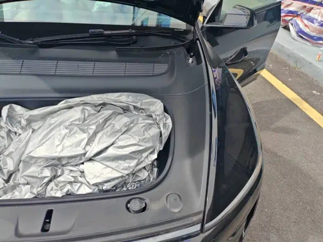 Tesla Model Y — Фото автомобиля 22
