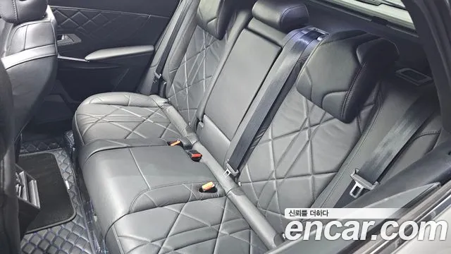 Citroen-DS DS7 — Фото автомобиля 11