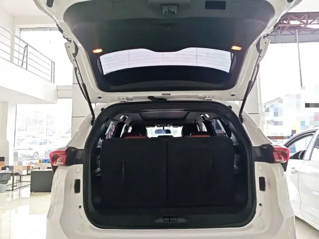 Jetour X70 Plus — Фото автомобиля 18