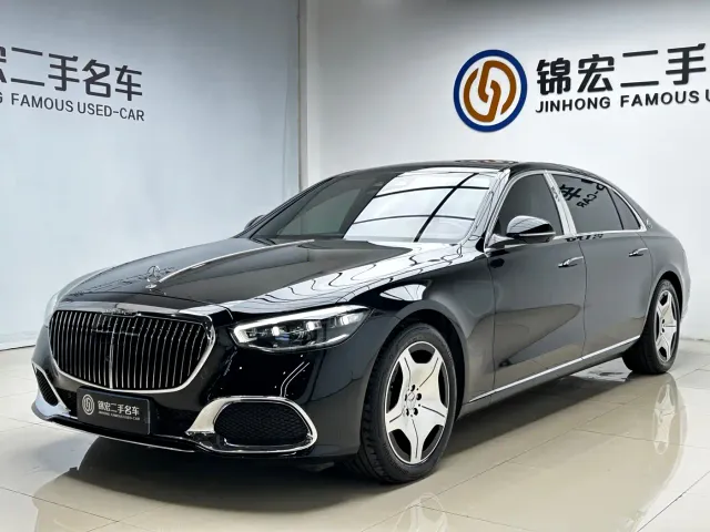 Фотография автомобиля — Mercedes-Benz Maybach S-Class
