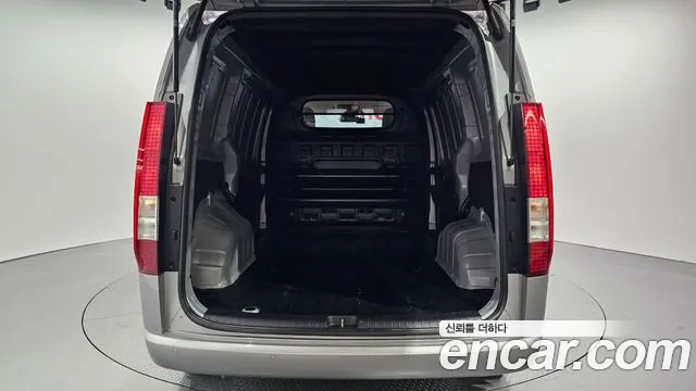 Hyundai Staria Staria Карго 3 места — Фото автомобиля 20