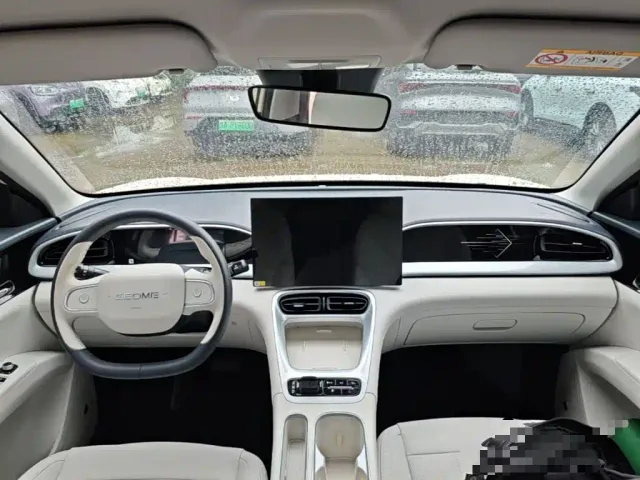 Geely Starry Wish — Фото автомобиля 9