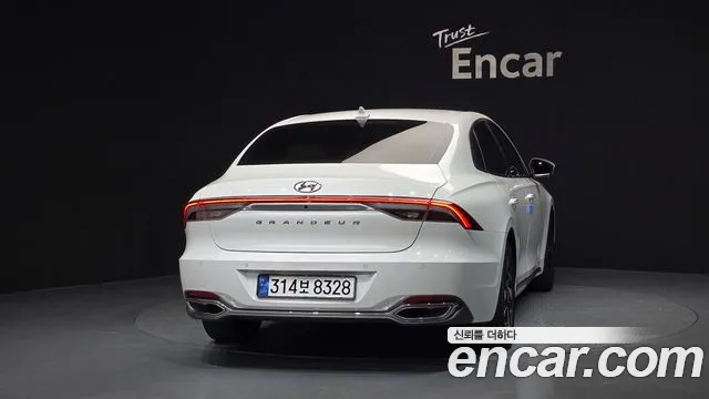 Hyundai Grandeur Grandeur (New) Hybrid — Фото автомобиля 4