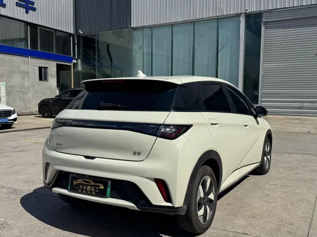 BYD Dolphin — Фото автомобиля 7