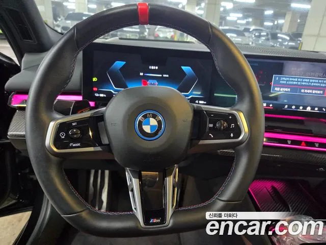 BMW i5 — Фото автомобиля 11