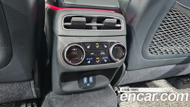 Genesis GV70 Electrified GV70 — Фото автомобиля 16