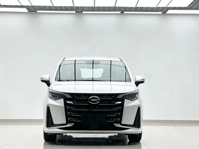 GAC Trumpchi M6 — Фото автомобиля 3