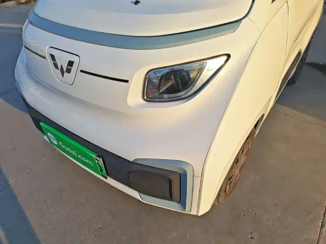 Wuling NanoEV — Фото автомобиля 23
