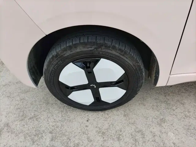 Wuling Hongguang Mini EV — Фото автомобиля 22