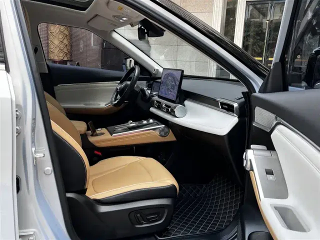 GAC Trumpchi Emkoo — Фото автомобиля 19