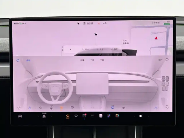 Tesla Model Y L — Фото автомобиля 25