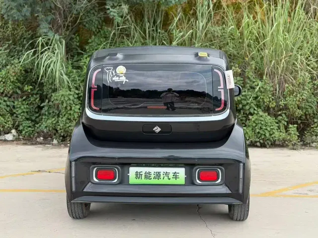 Baojun KiWi EV — Фото автомобиля 9