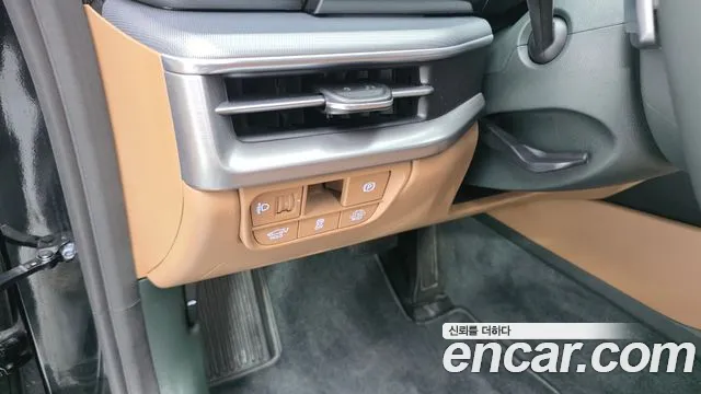 Hyundai Grandeur GN7 — Фото автомобиля 12