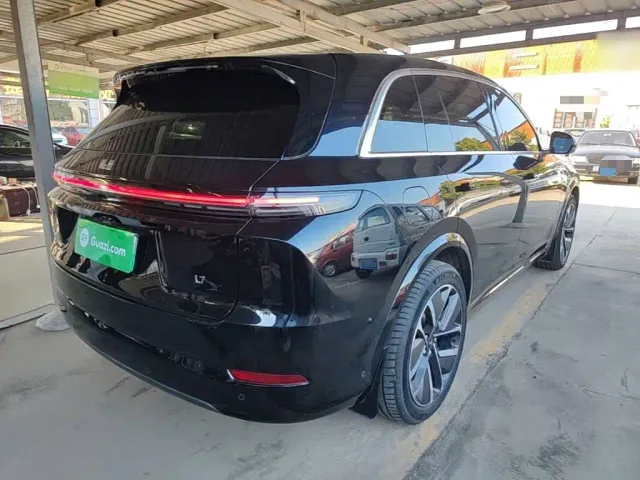 Li Auto L7 — Фото автомобиля 6