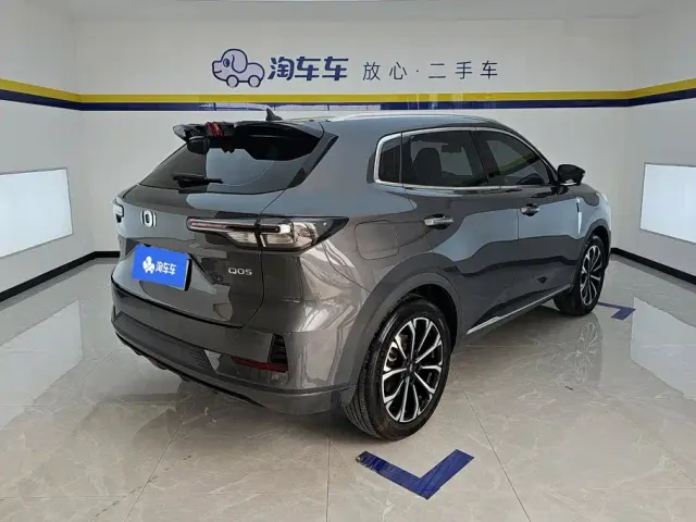 Changan Qiyuan Q05 — Фото автомобиля 3