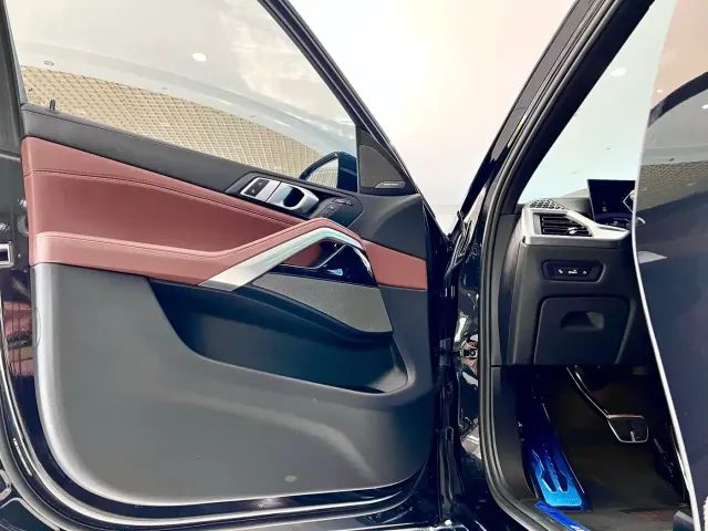 BMW X6 — Фото автомобиля 19
