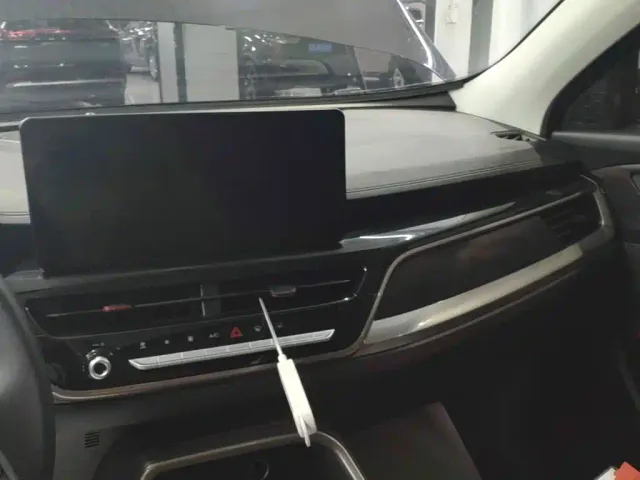 Haval H6 — Фото автомобиля 9