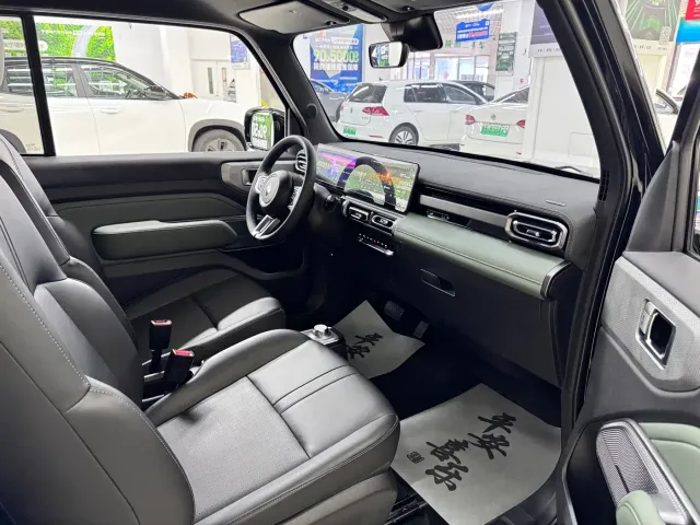Baojun Yep — Фото автомобиля 9