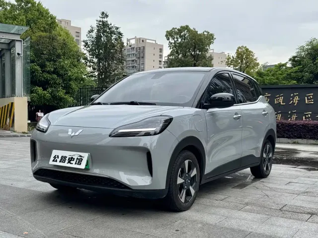 Фотография автомобиля — Wuling Binguo PLUS