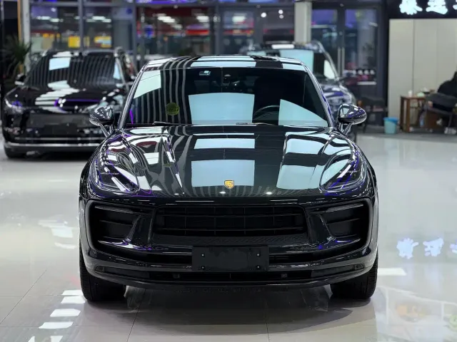 Porsche Macan — Фото автомобиля 2