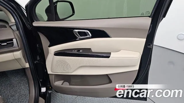 Kia Canival Carnival 4 поколение Дизель 9 мест Noblesse — Фото автомобиля 24