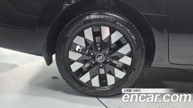 Hyundai Staria — Фото автомобиля 5