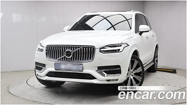 Volvo XC90 Generation 2 — Фото автомобиля 3
