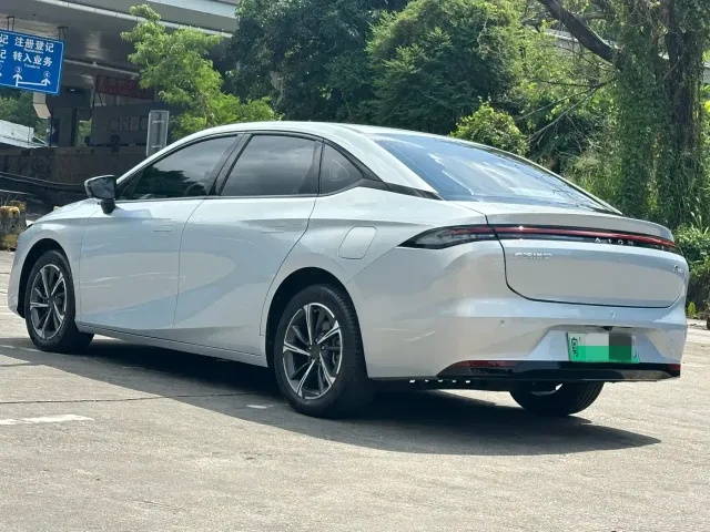 GAC Aion S MAX — Фото автомобиля 11