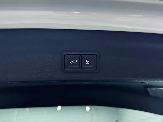Audi Q3 — Фото автомобиля 24