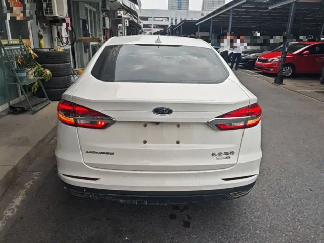 Ford Mondeo 2020 EcoBoost 180 Fashion — Фото автомобиля 5