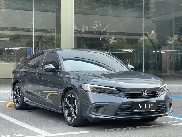 Honda Civic — Фото автомобиля 2