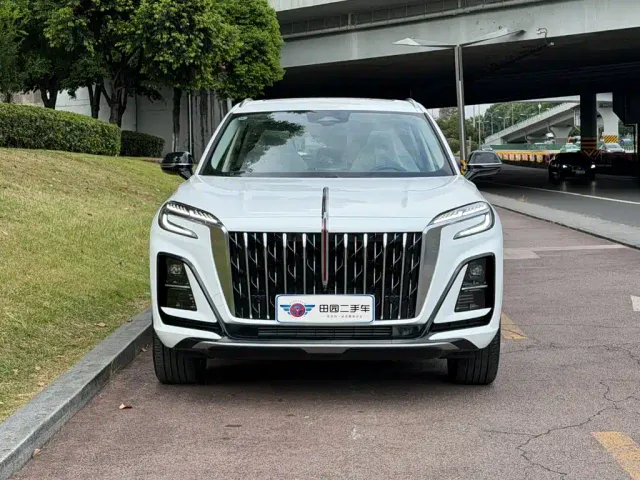 Hongqi HS3 PHEV — Фото автомобиля 2