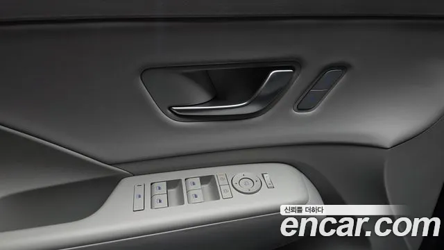Hyundai Kona SX2 — Фото автомобиля 28