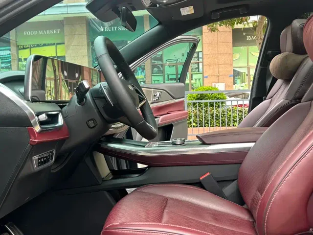 Cadillac XT5 — Фото автомобиля 8