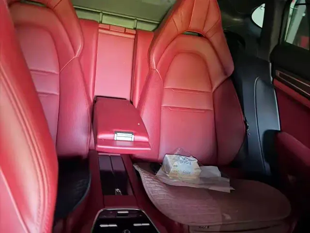 Porsche Panamera — Фото автомобиля 4