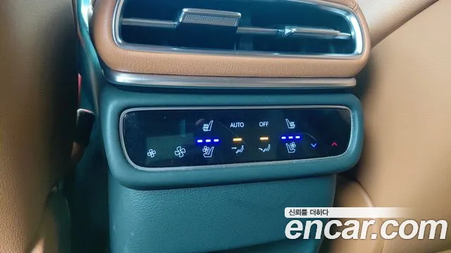 Genesis GV80 — Фото автомобиля 13